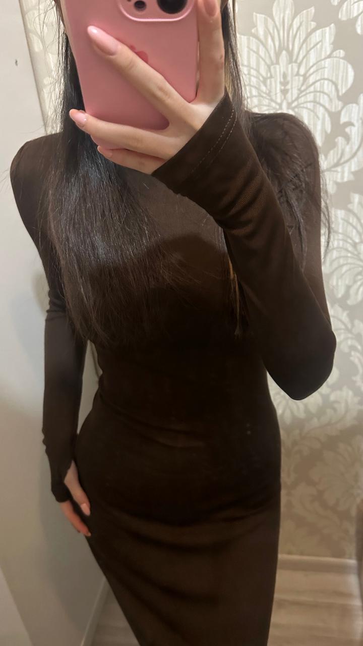 Платье длинное облегающее