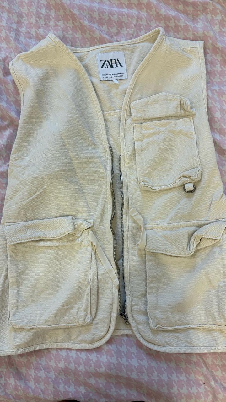 Жилетка ZARA