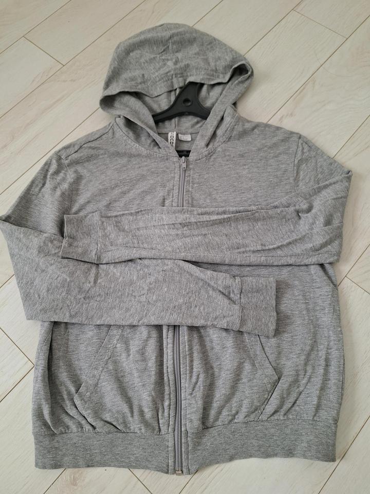 H&M