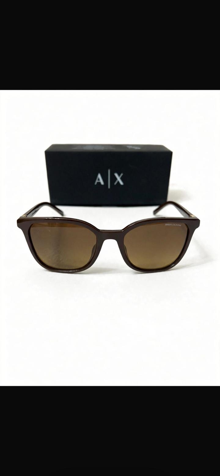 Солнцезащитные очки Armani Exchange