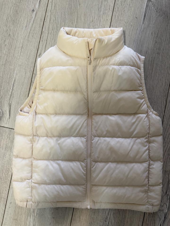 Жилет UNIQLO