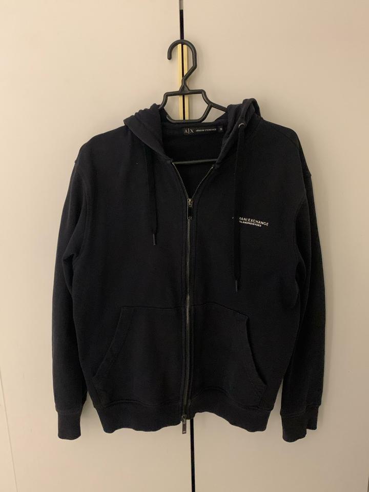 Худи Armani Exchange