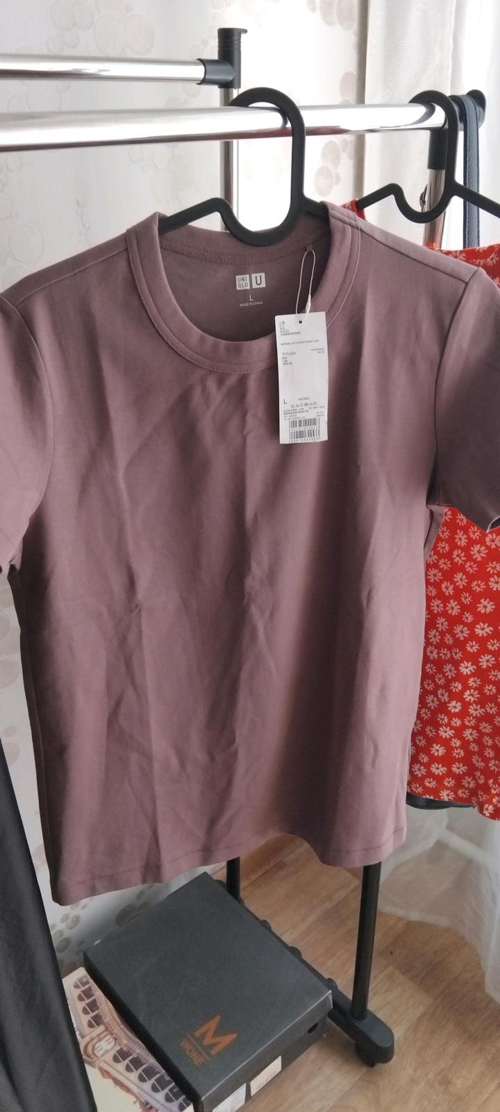 Футболка Uniqlo