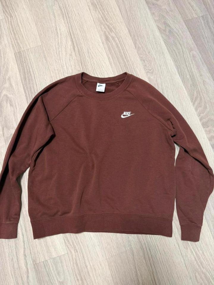 Nike