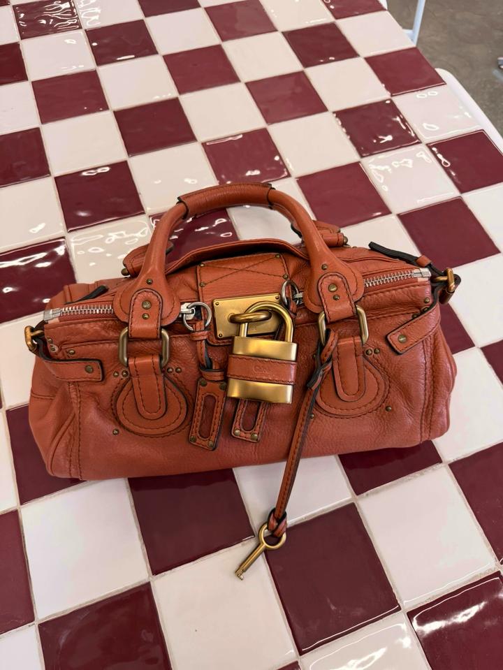 Chloé