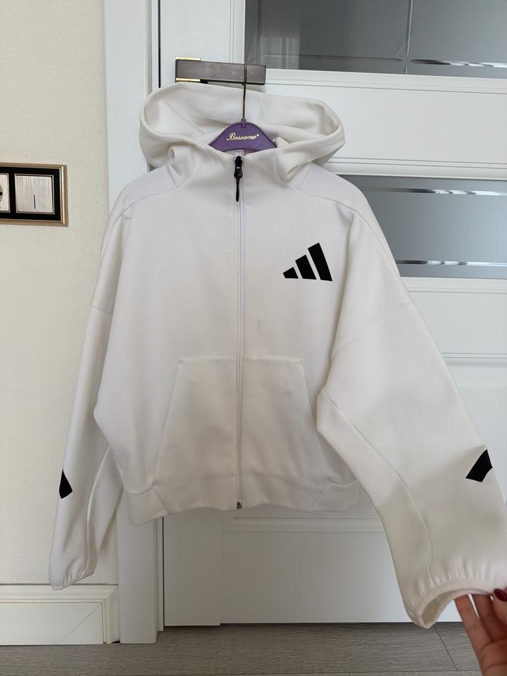 Женское худи adidas