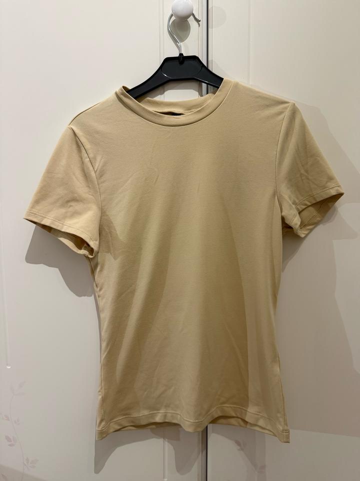приталенная футболка H&M