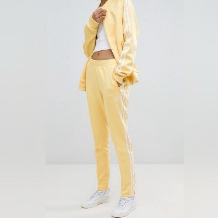 Спортивный костюм Adidas