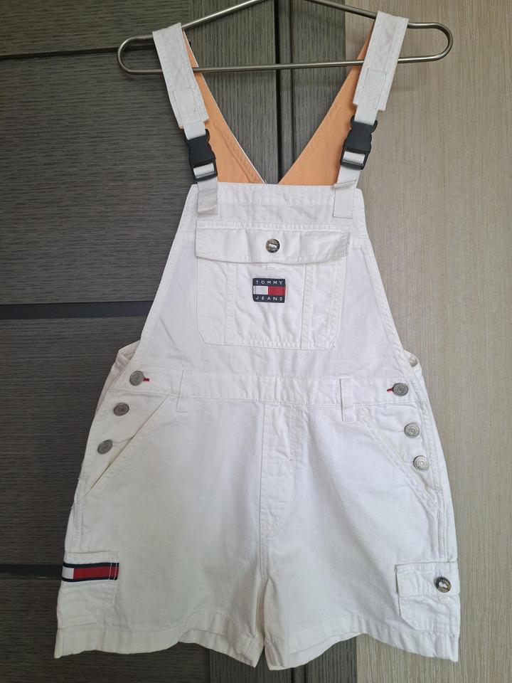 Tommy Hilfiger