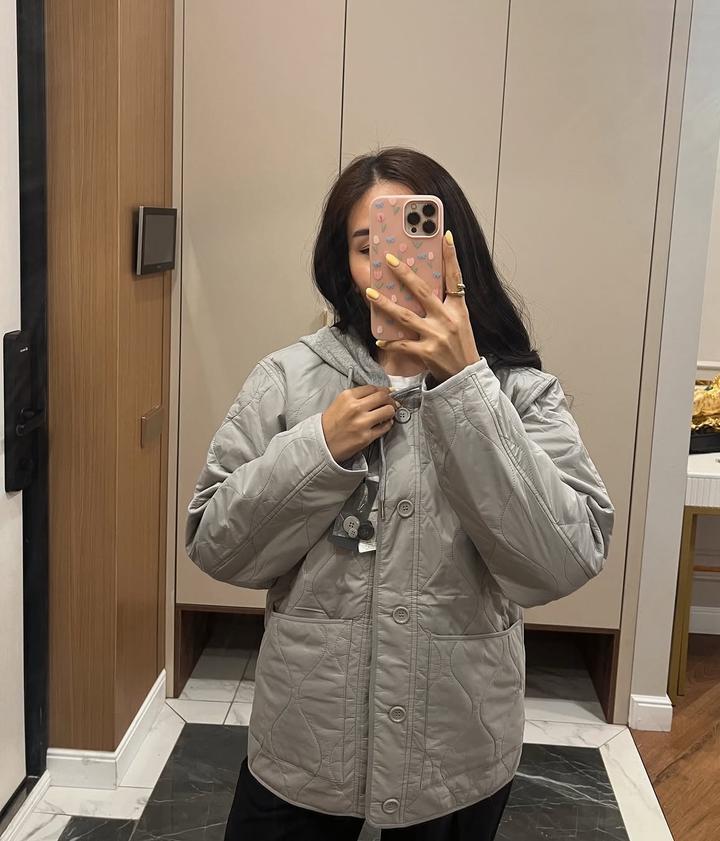 Стеганая куртка с капюшоном Guess