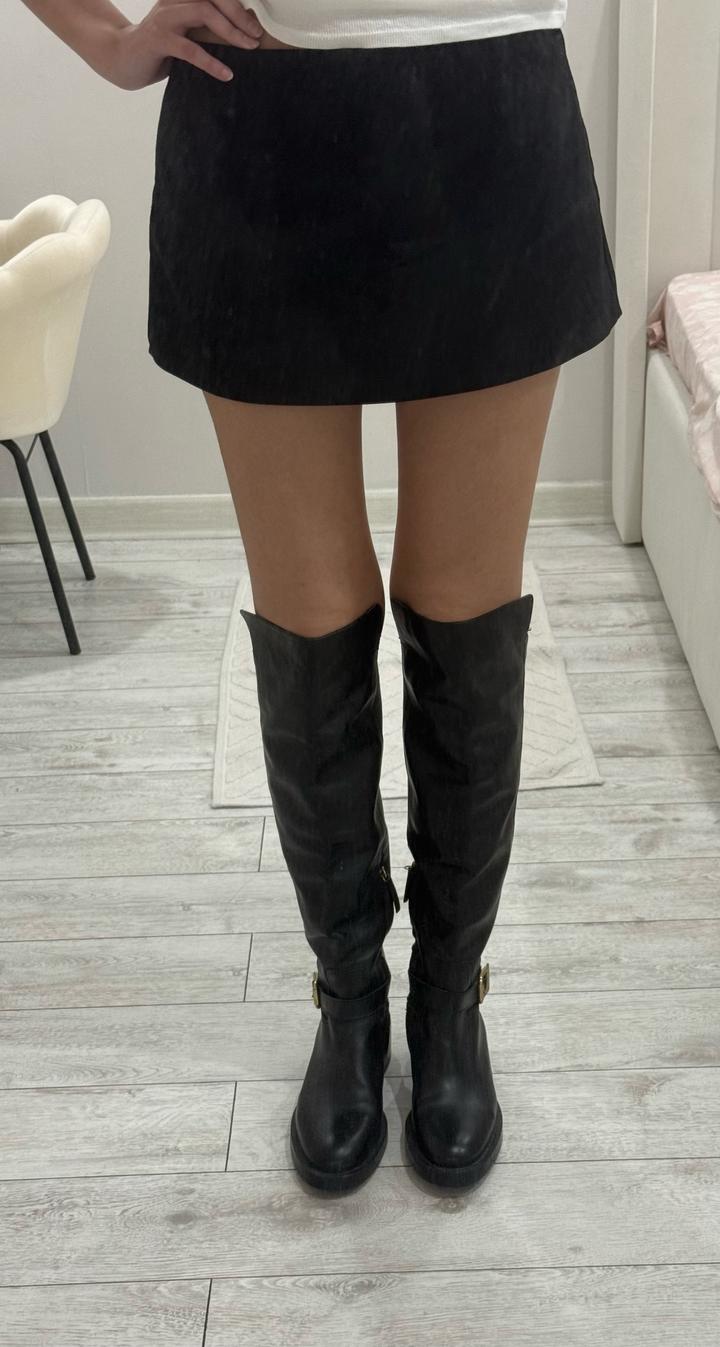Женские кожаные ботфорты Zara