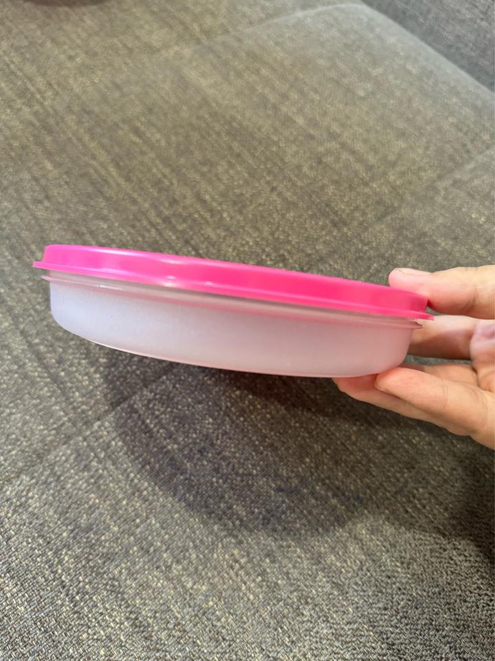 Контейнер новый Tupperware