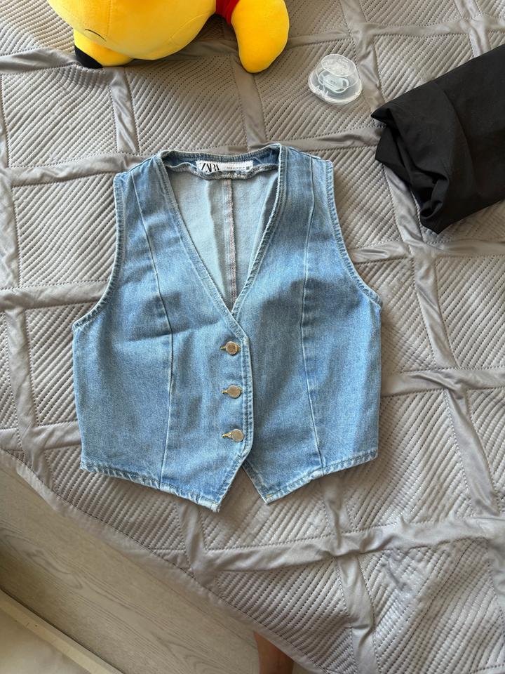 Джинсовый жилет ZARA