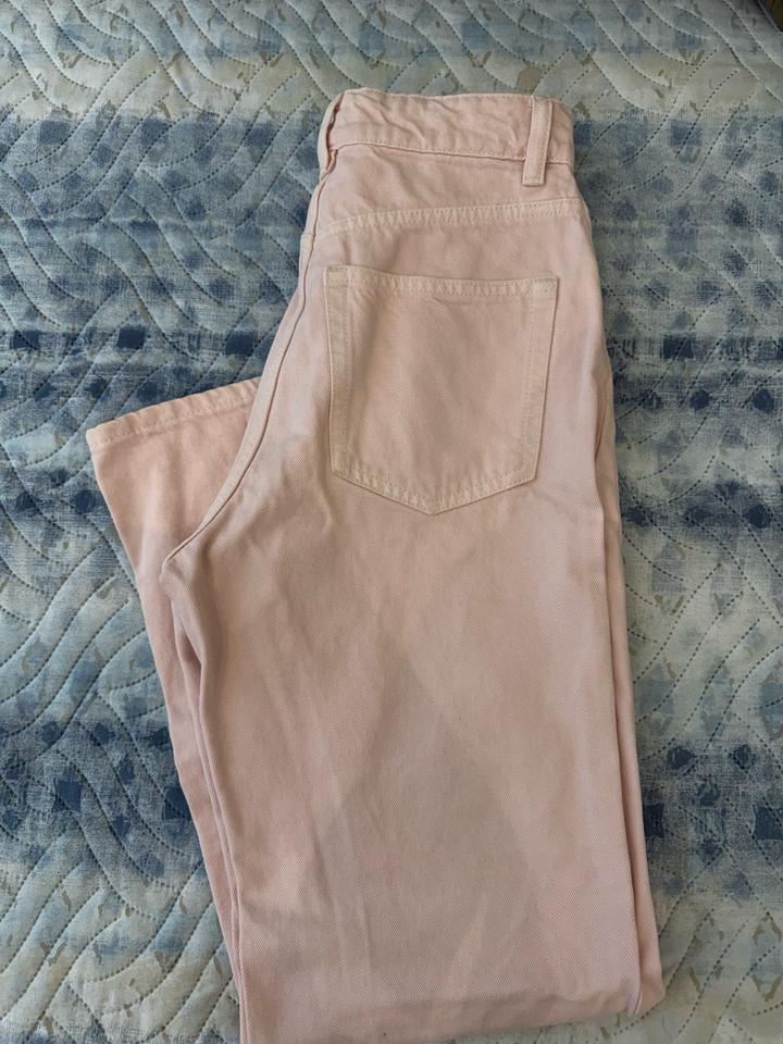 H&M