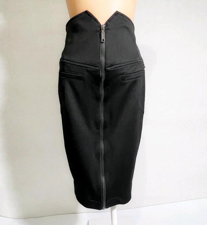 River Island Юбка плотная черная S (44) карандаш футляр офисная прямая зауженная сатиновая