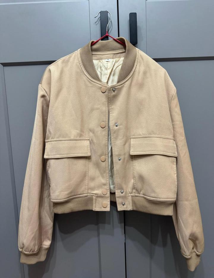Бомбер женский под Zara