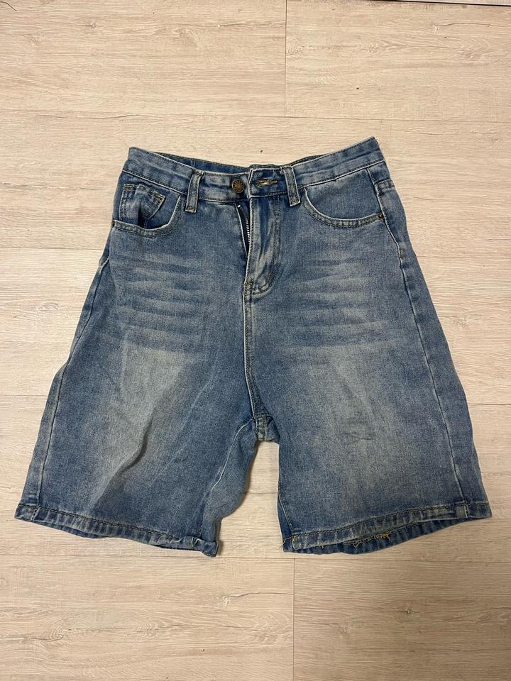 H&M