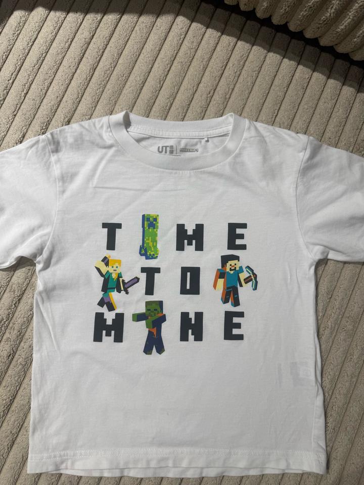 Футболка Uniqlo Minecraft