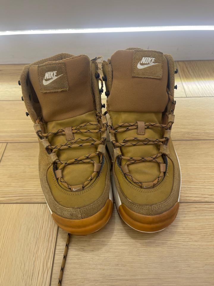 Ботинки Nike