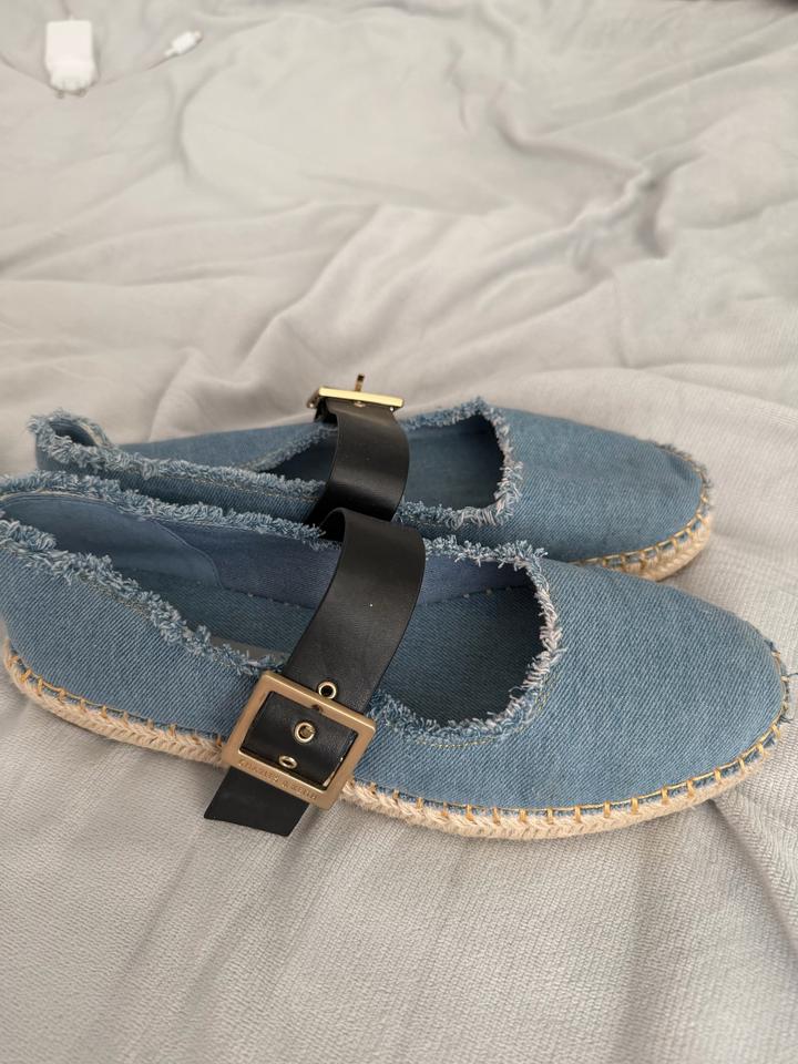Эспадрильи Charles & Keith