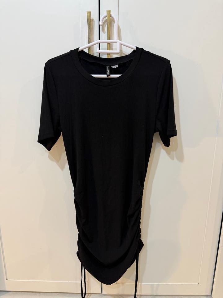H&M
