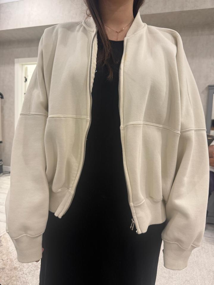 Zara Женский трикотажный бомбер