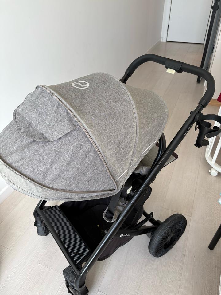 Cybex