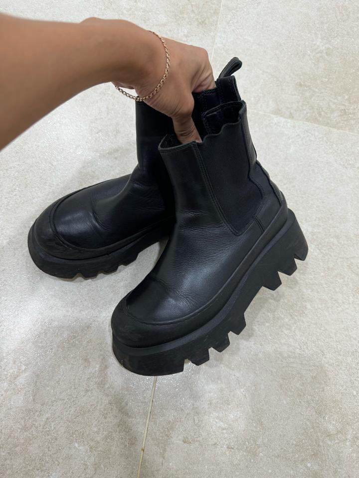 Perfect Pairs
