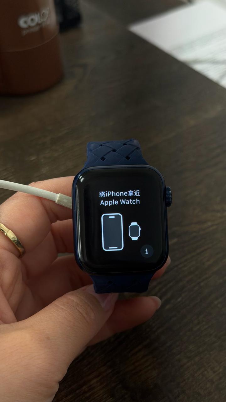 Смарт-часы Apple Watch