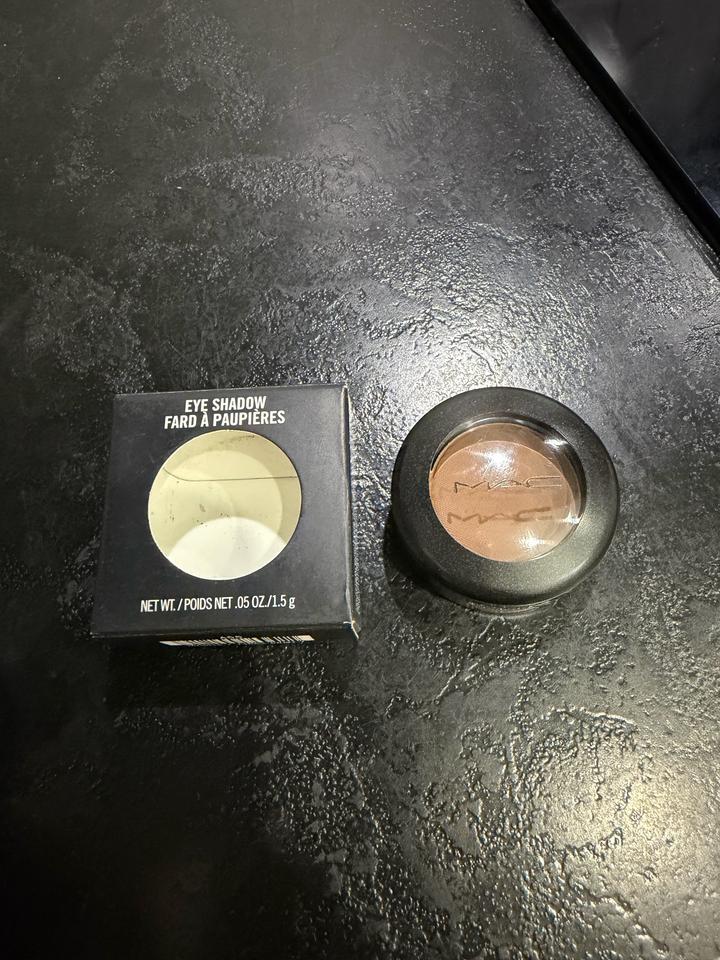 MAC тени для век Espresso Matte