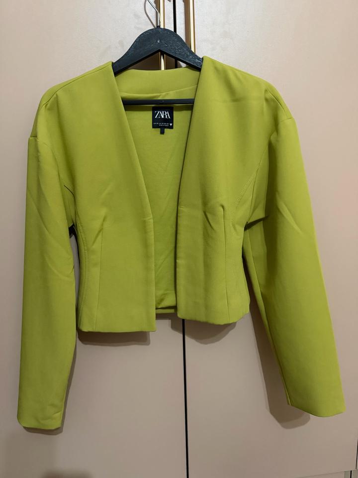 Жакет ZARA Xs