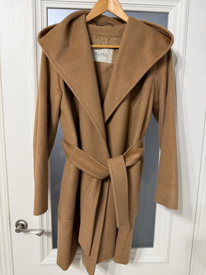 Max Mara Пальто MaxMara с капюшоном