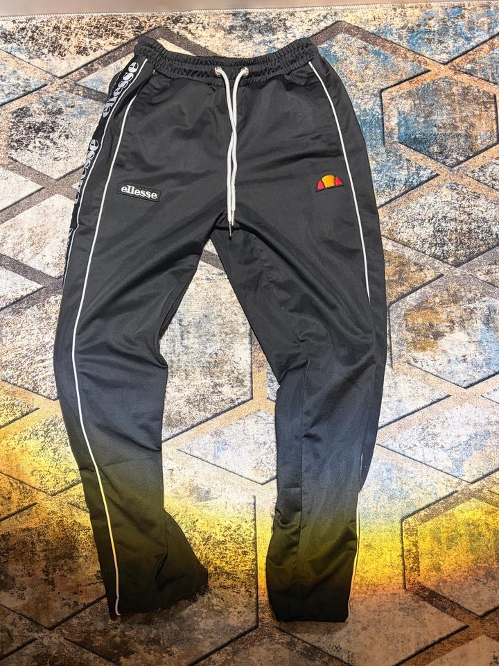 Ellesse