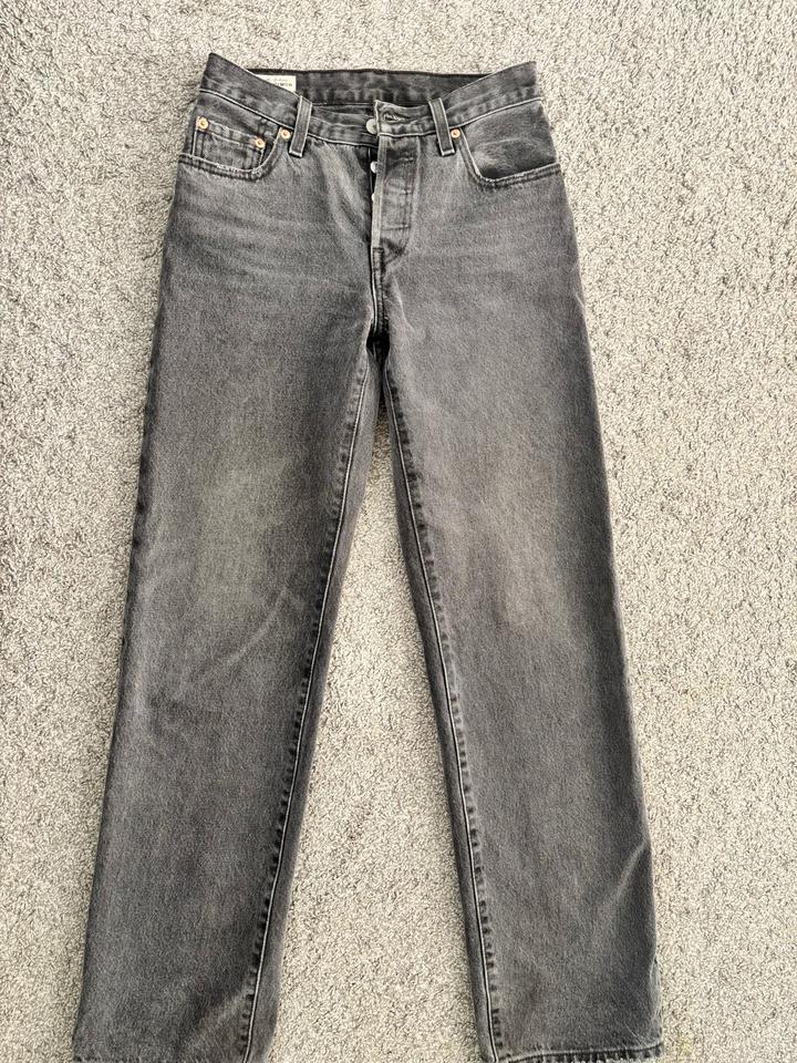 Джинсы Levi's 501