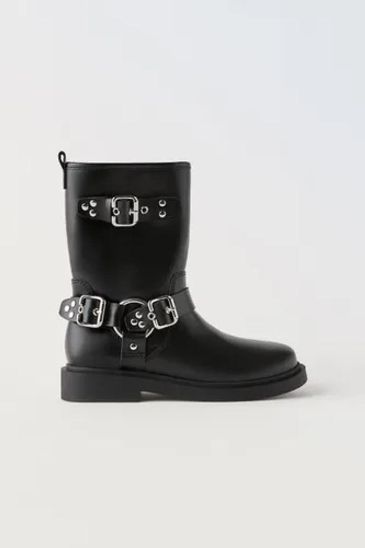 Zara Байкерские ботинки с пряжками