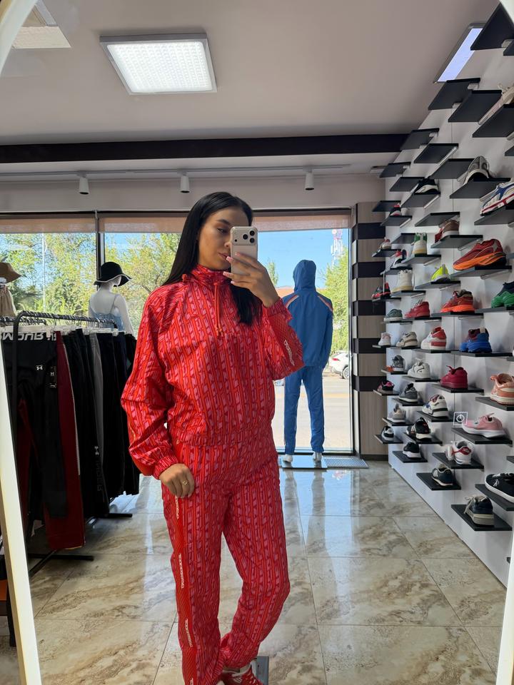 Спортивный костюм Lacoste