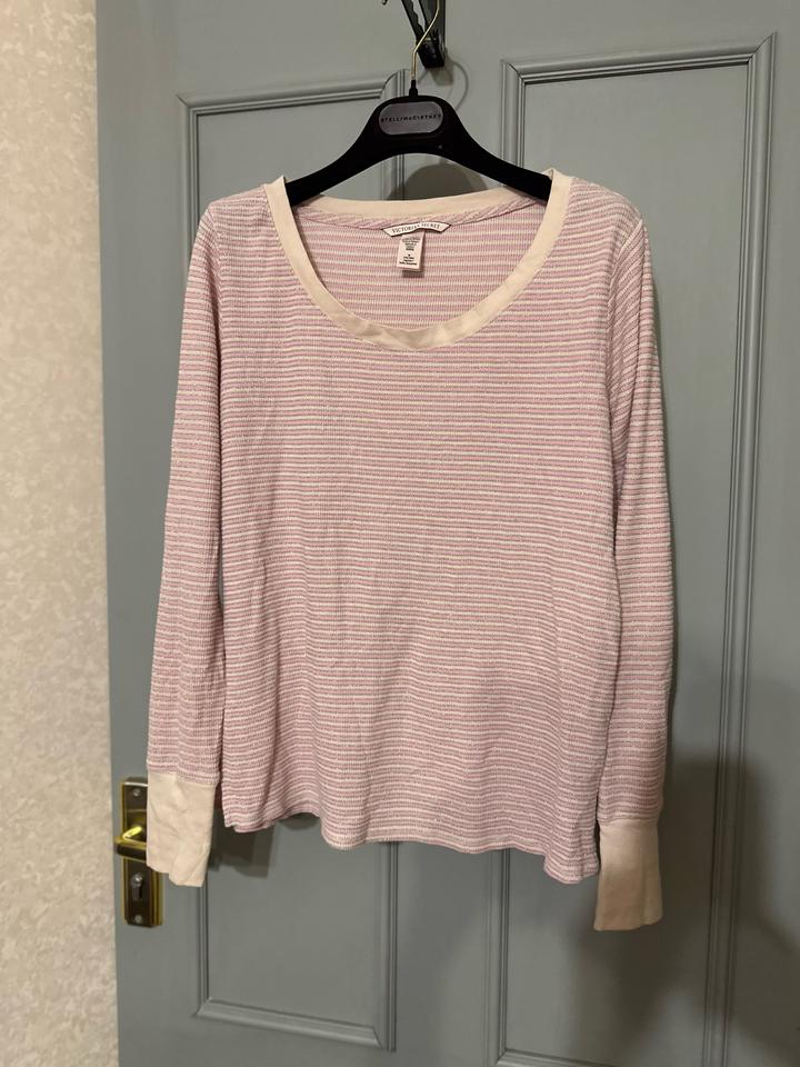 Victoria's Secret лонгслив