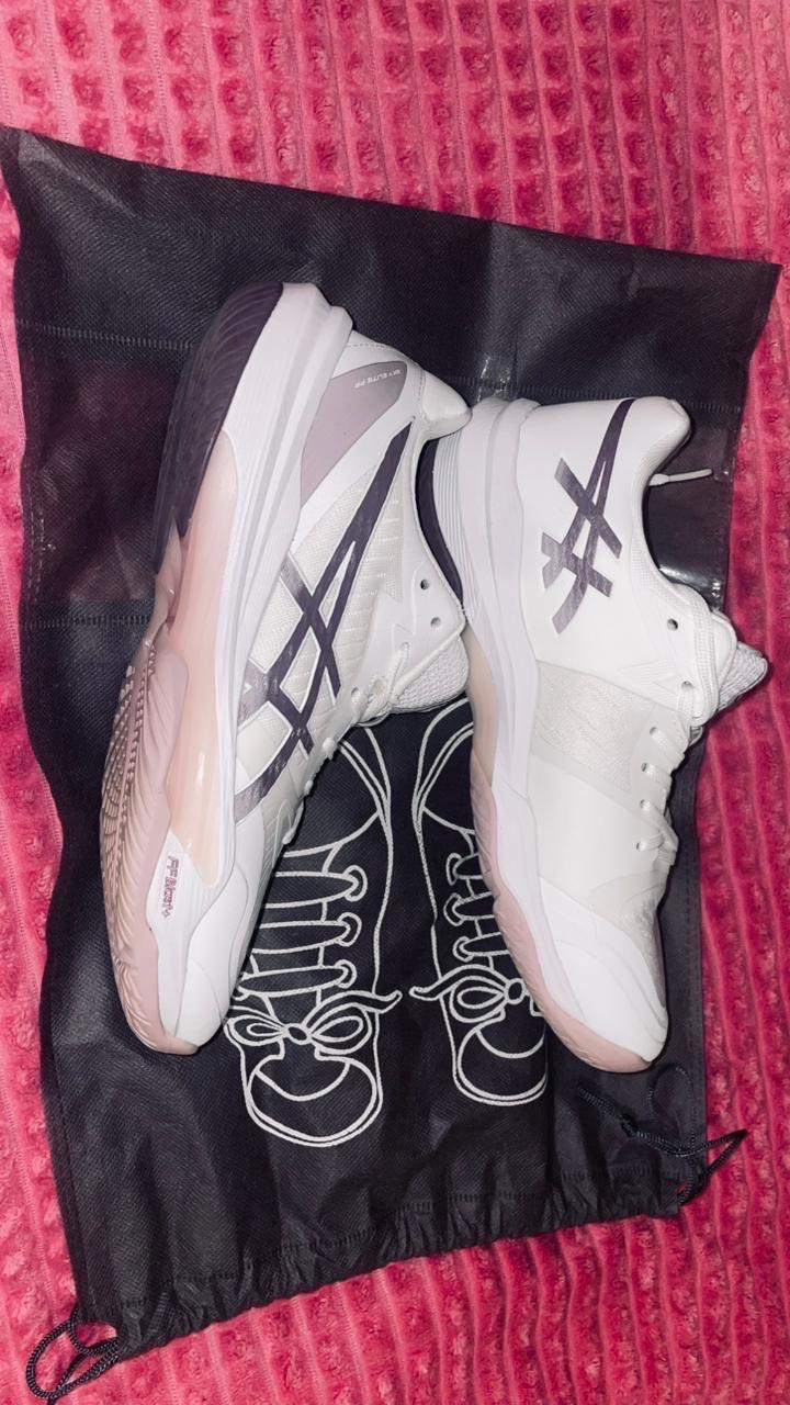 ASICS