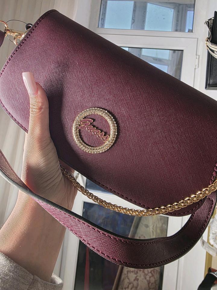 Сумка новая Guess