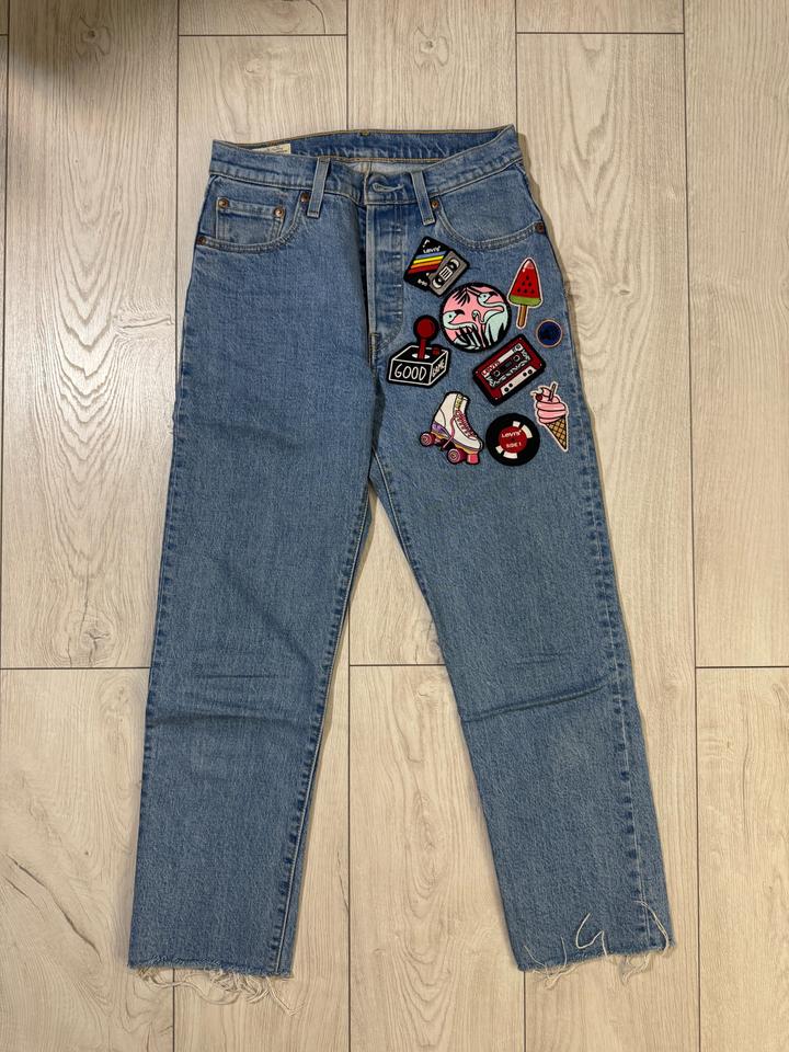 Levi's