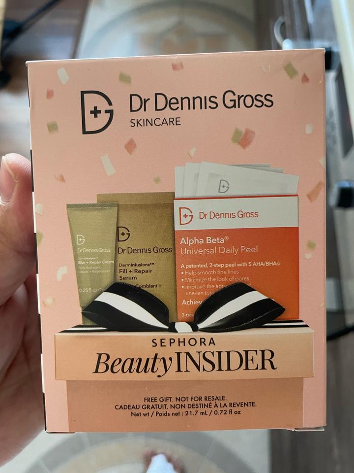 Dr Dennis Gross