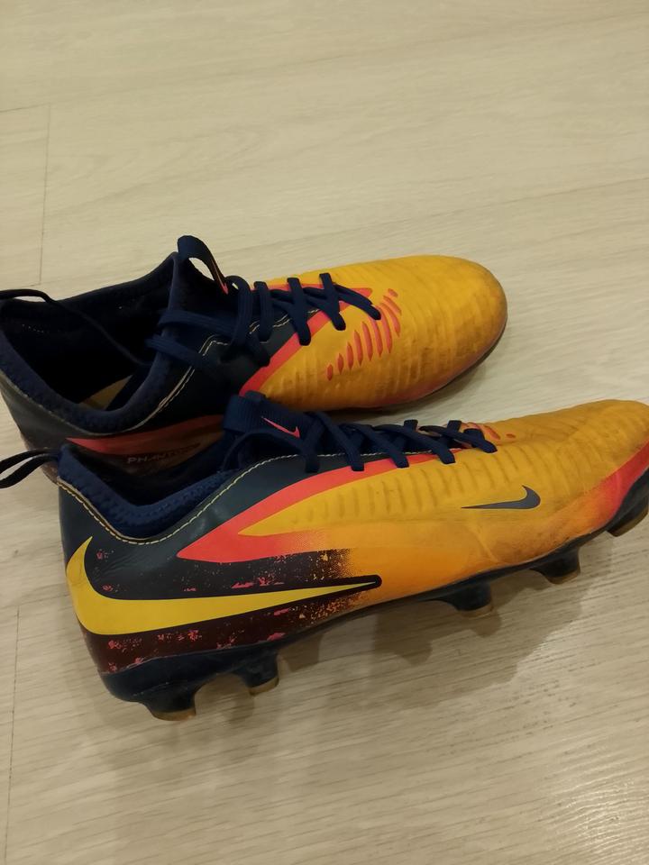 Nike