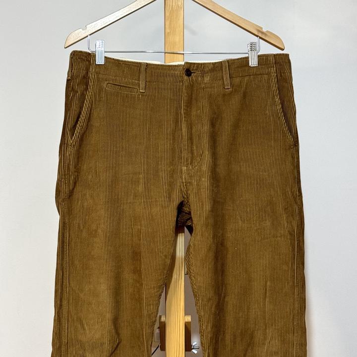 Levi's