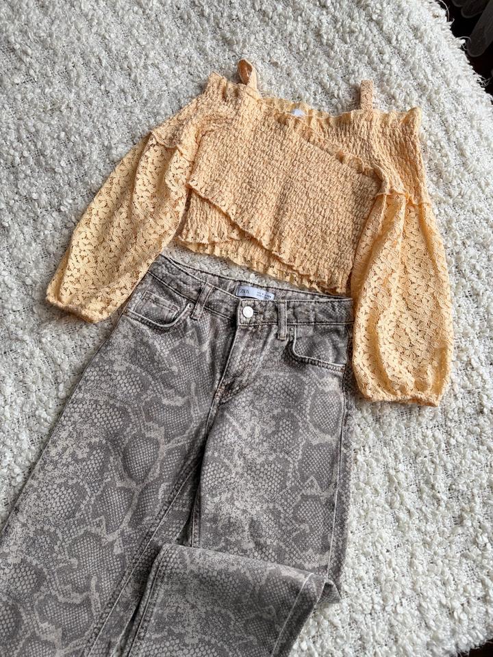 Zara Комплект джинсы и топ на девочку 8-9 лет.