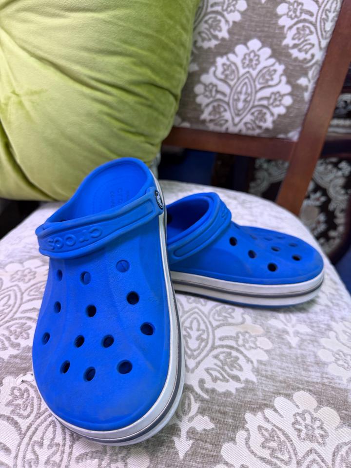 Crocs