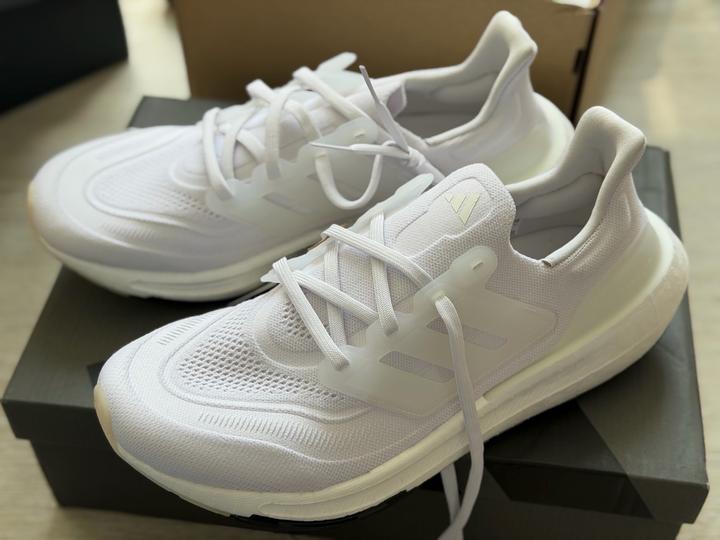 Мужские беговые кроссовки Adidas