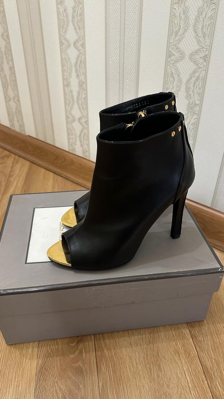 Tom Ford