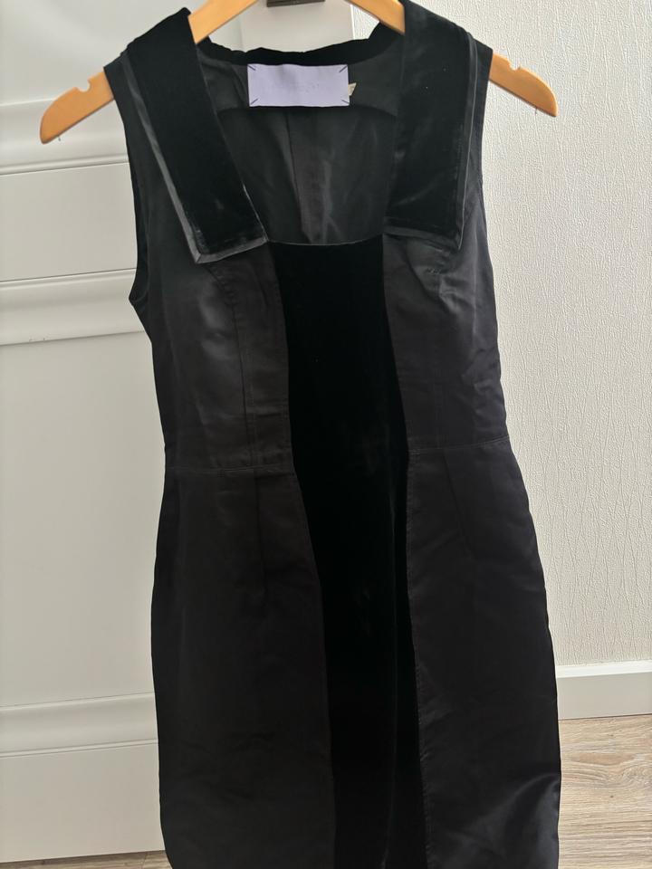 Vera Wang Lavender Label