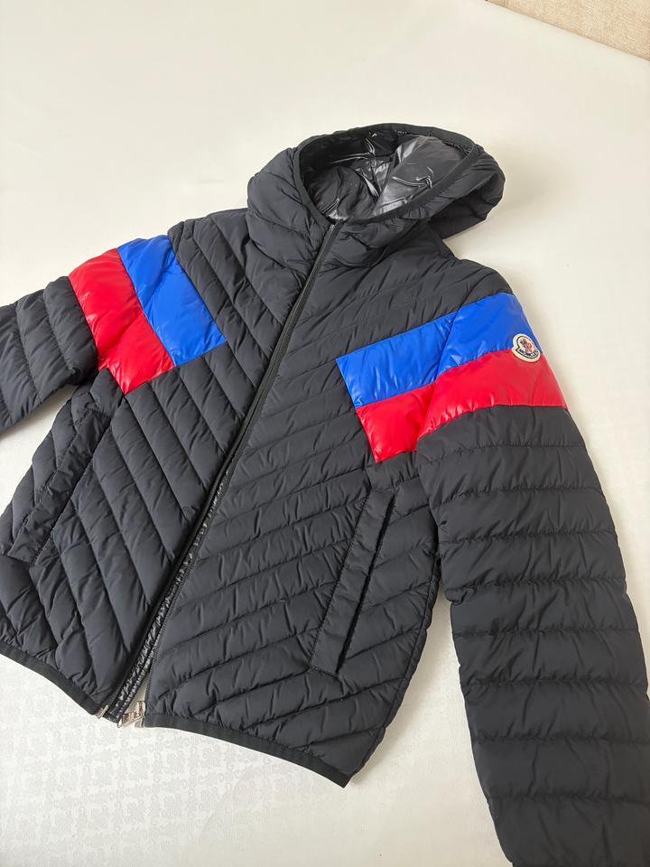 Moncler