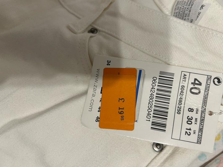 Джинсы Zara